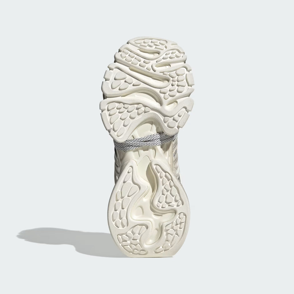 XLG Runner Deluxe Shoes