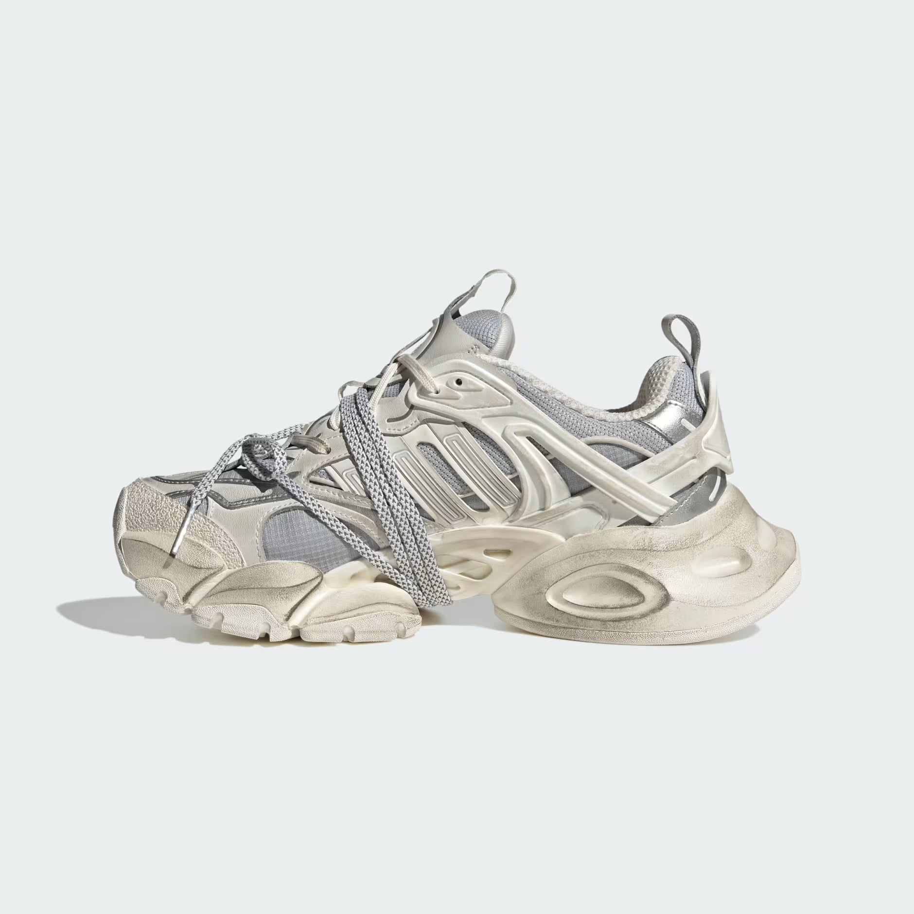 XLG Runner Deluxe Shoes