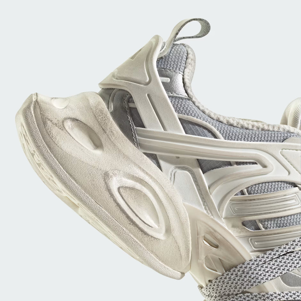 XLG Runner Deluxe Shoes